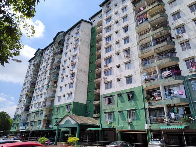 Pangsapuri Seri Indah Seri Kembangan Apartment For Sale