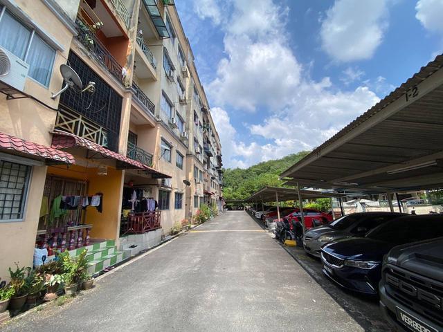 Pangsapuri Seri Mewah Taman Seri Mewah Kajang