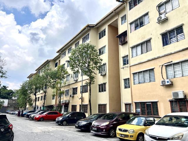 Pangsapuri Seri Pulai Ground floor Puchong