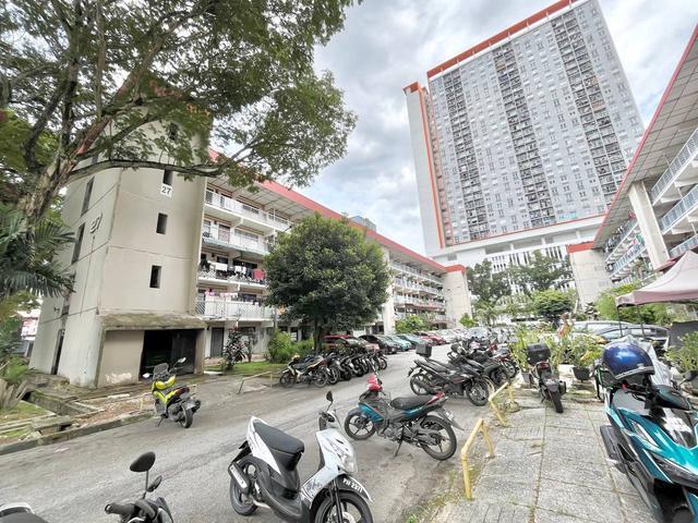 Pangsapuri setapak jaya block 27 end unit