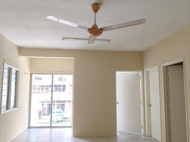 Pangsapuri Sri Anggerik 2 Bandar Puchong Jaya Selangor