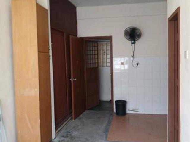 Pangsapuri Sri Ayu Klang Selangor