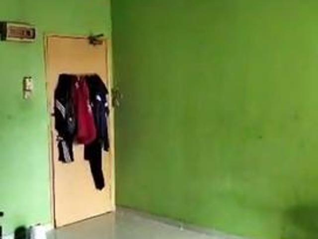 Pangsapuri Sri Indah Lestari Perdana Low Cost top Floor