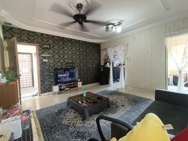 Pangsapuri Sri Indah Seri Kembangan For Sale
