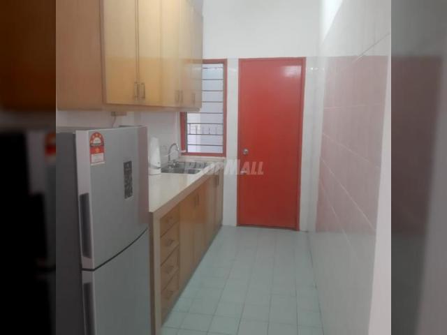 PANGSAPURI SRI KEMUNING APARTMENT FOR RENTAL AT KOTA KEMUNING, SEKSYEN 31