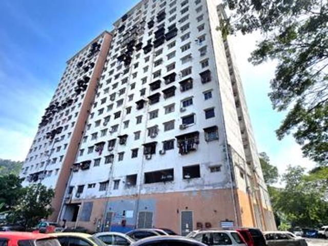 Pangsapuri Sri Mutiara Ukay Perdana Ampang