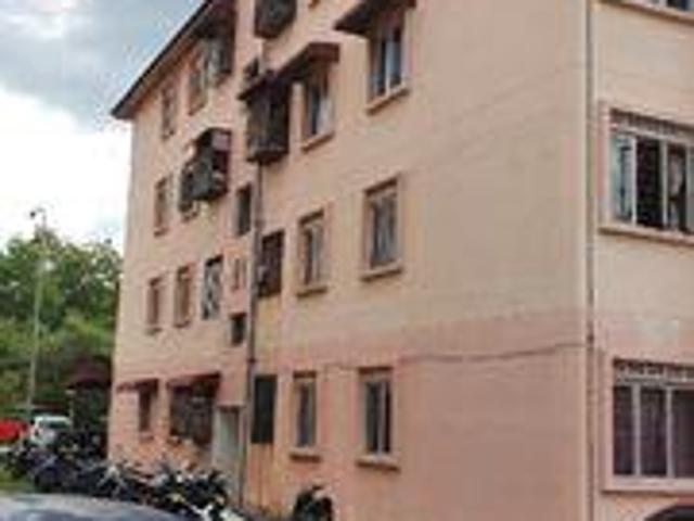 Pangsapuri taman Langat murni 800sf block b1 tingkat 2