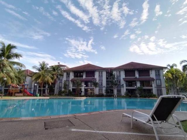 Pangsapuri Tasik Kota Kemuning Freehold Good Condition house Easy Loan