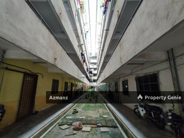 Pangsapuri Utarid Bandar Pinggiran Subang Seksyen U5