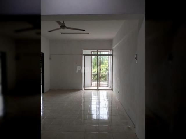 PANGSAPURI VILLAMAS APARTMENT FOR RENTAL AT KAMPUNG SUNGAI PINANG DALAM, KLANG