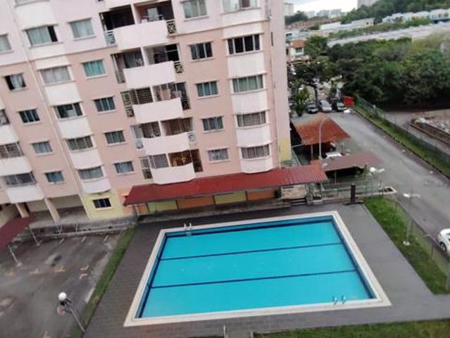 Pangpuri Bayu Apartment Lift Bukit Serdang