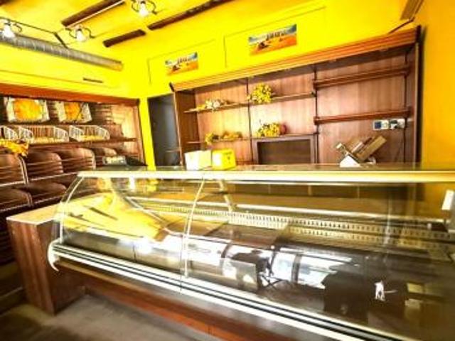 Panificio in affitto a Avenza Carrara 120 mq Rif: 1413055