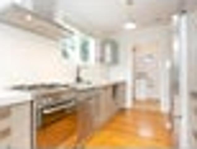 Panmure, 3 bedrooms, $700 pw