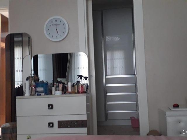 PANORAMA 1 DE SATILIK 4+1 225 MT2 KIZARTMA MUTFAK KAPALI BALKON VE DAHASI