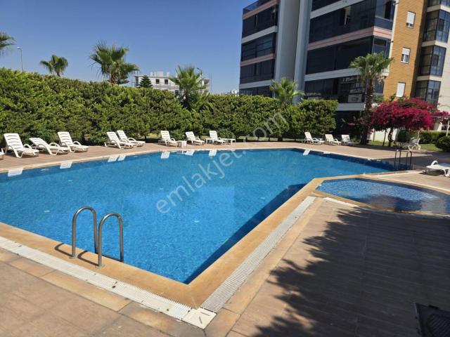 Panorama City'de Hastane Karşısı, Havuz Cepheli 2+1 Daire