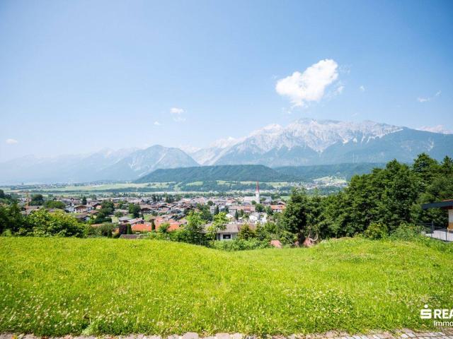 Panorama Grundstück am Volderer Sonnenhang – 696 m² mit unverbaubarem Ausblick