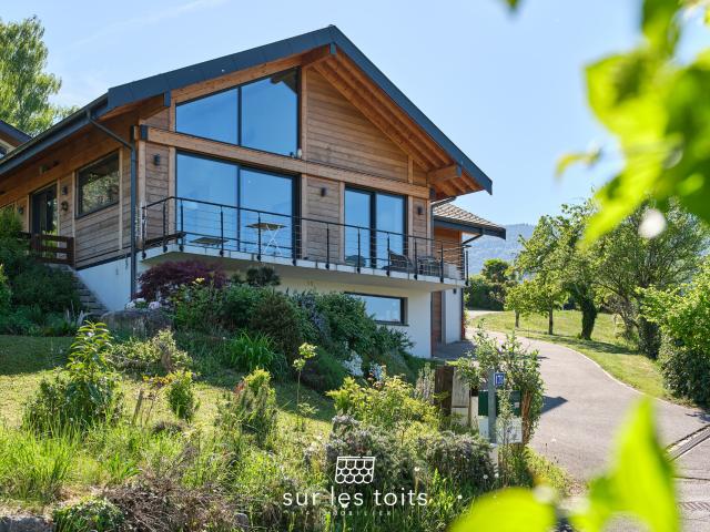 ' Panorama' Maison de 140m2 habitables avec vue panoramique lac et montagnes