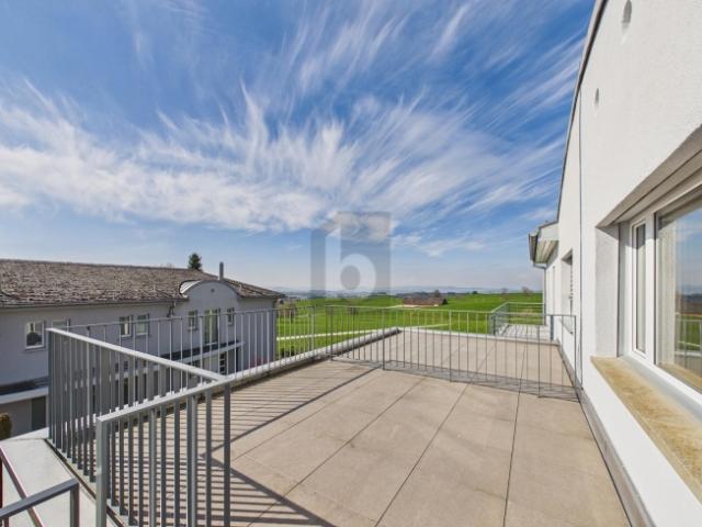 PANORAMA MIT WEITBLICK AN BEVORZUGTER LAGE