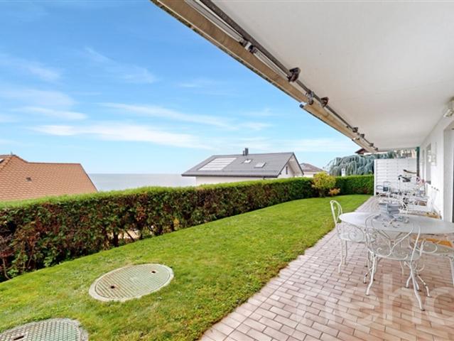 Panoramablick und privater Garten – eine außergewöhnliche Wohnumgebung