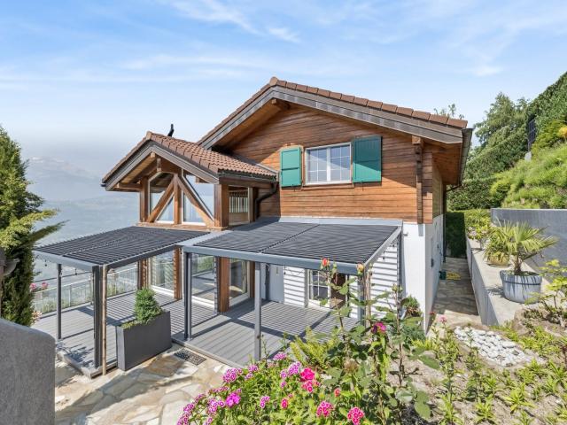 Panoramic view & Alpine elegance with swimming pool | dreamo. Ch