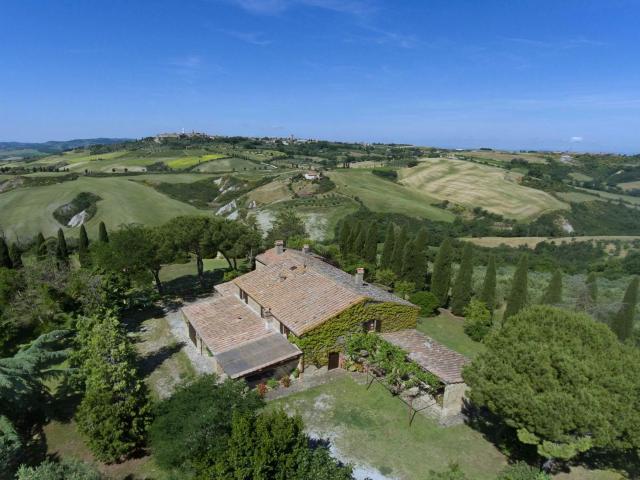 Panoramica Dell'immobile E POSIZIONE 460m² Pienza