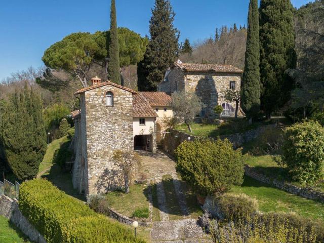 Panoramica Dell'immobile E POSIZIONE 598m² Bagno a Ripoli