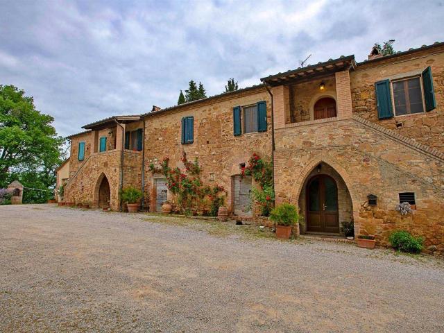 Panoramica Dell'immobile E POSIZIONE 600m² Montalcino