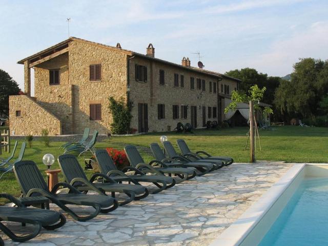 Panoramica Dell'immobile E POSIZIONE 700m² Volterra
