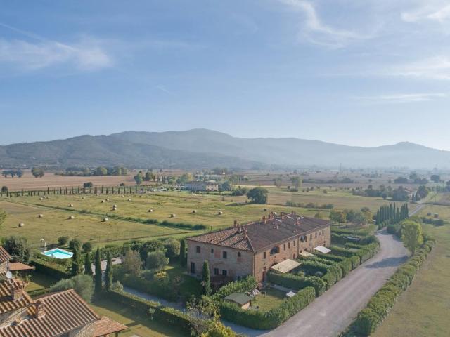 Panoramica Dell'immobile E Posizione 110m² Cortona