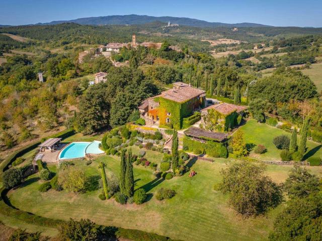 Panoramica Dell'immobile E POSIZIONE 1158m² Chiusdino