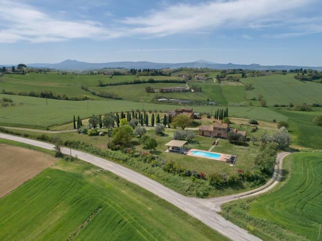 Panoramica Dell'immobile E POSIZIONE 150m² Cortona