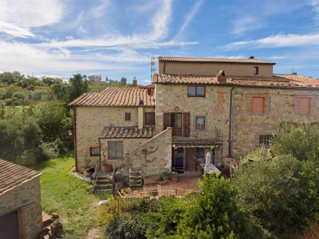Panoramica Dell'immobile E POSIZIONE 215m² Castiglione d'Orcia