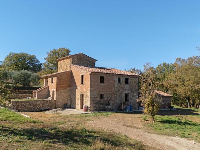 Panoramica Dell'immobile E POSIZIONE 238m² Lucignano