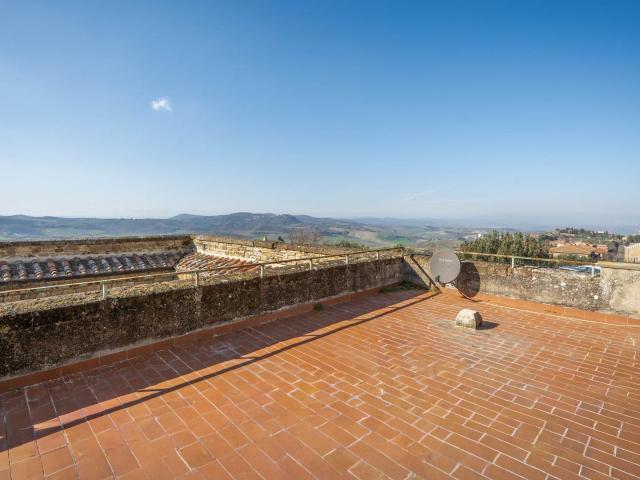 Panoramica Dell'immobile E POSIZIONE 327m² Montepulciano