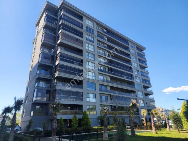 Panoramik Manzaralı, 209m2 Arakat, Sosyal Donatılı 3,5+1 Daire