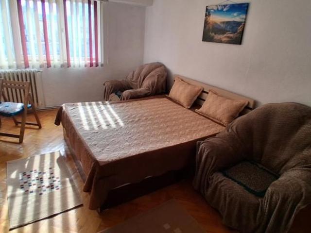 Pacurari apartament 56 mp, 2 camere, decomandat, de inchiriat, MEGA IMAGE, ESPLANADA MIMOZA, Cod 161554