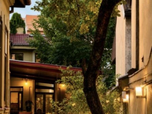 Pache Protopopescu, restaurant consacrat, suprafață 460 mp, terasă generoasă!