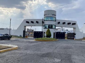 PACHUCA RENTA Casa Residencial AMUEBLADA en Sendero de Los Pinos