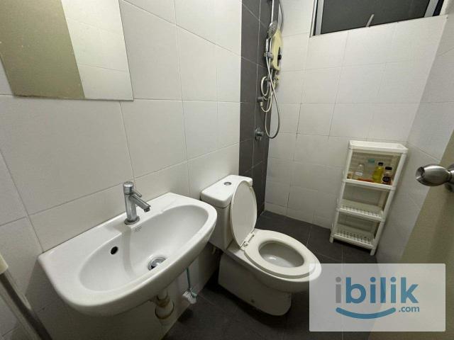 Pacific Place Ara Damansara Single Room
