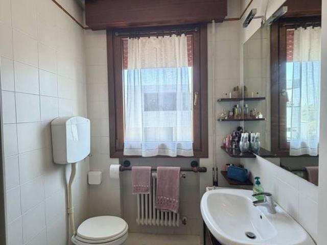 PADOVA 2000: 2 CAMERE CON TERRAZZO DISPONIBILE DAL 01/09