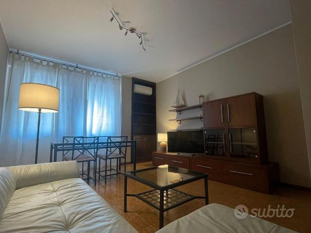 Padova guizza.posto letto in ampia stanza doppia