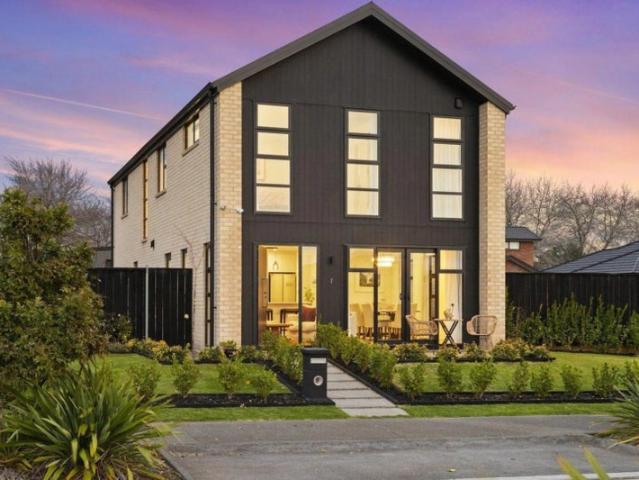 paerata, 5 bedrooms