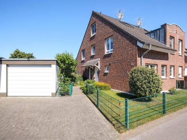 PAESCHKE Doppelhaus in ruhiger Lage mit optimaler Anbindung