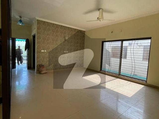 PAF Falcon Complex Gulberg 3, Lahore, One Kanal House