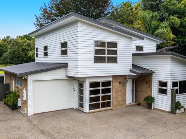 Pahurehure, 4 bedrooms