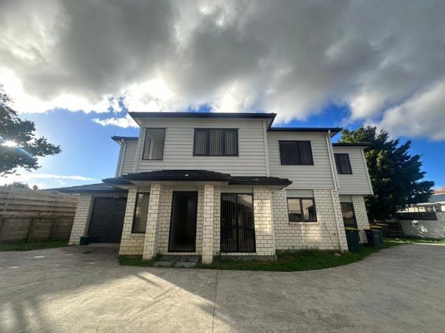 Pahurehure, 4 bedrooms
