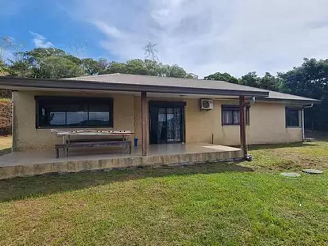 Païta 98889 Achat / Vente maison 4 pièces t4 terrasse parking
