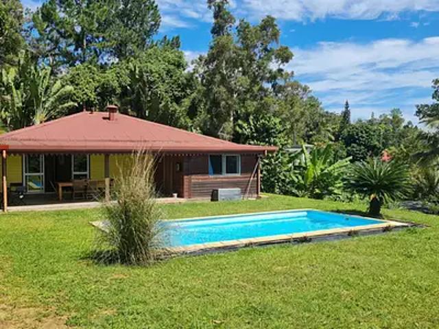 Païta 98889 Location maison 5 pièces t5 piscine