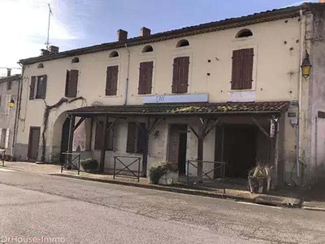 Pailhès 09130 Achat / Vente maison 20 pièces t20 terrasse parking