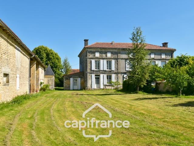 Paillé Vente Propriété/château 17